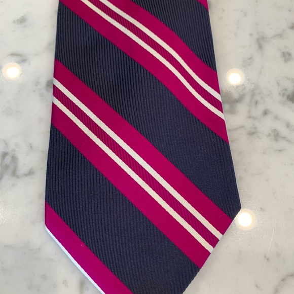 Brooks Brothers Silk Neck Tie - Picture 4 of 4